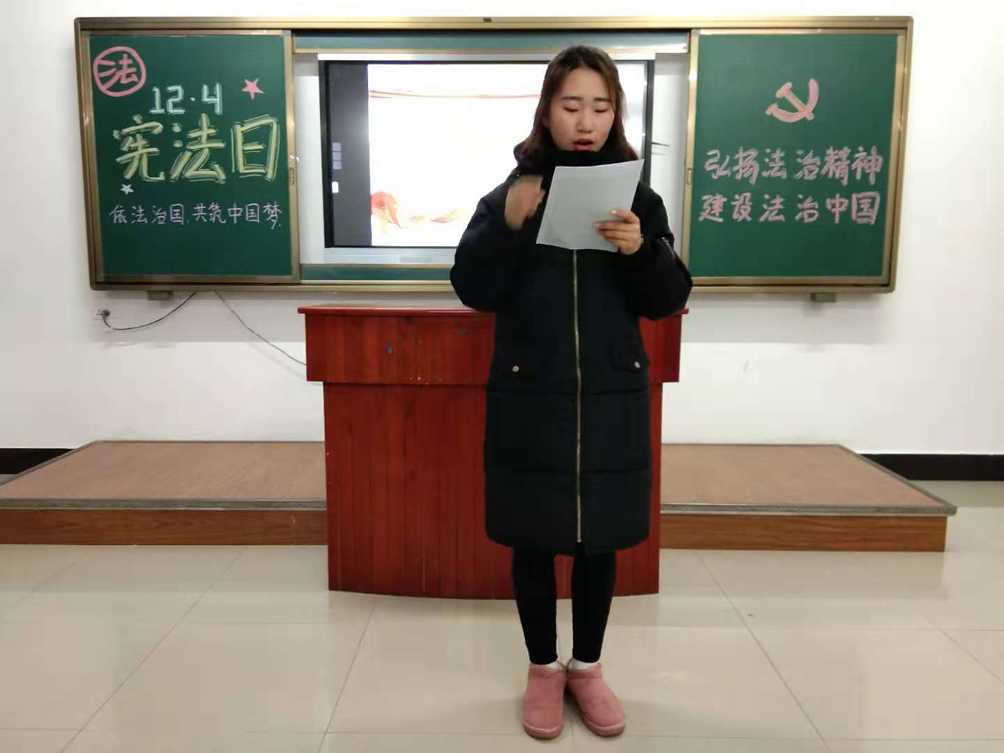 旅游商务学院2018级学生举行 旅游商务学院2018级学生举行