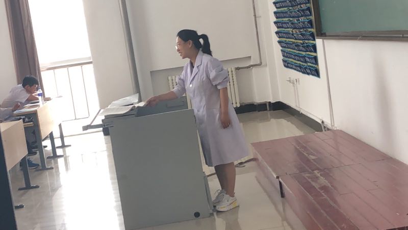 情系教育事业__用爱诠释职责——医学技术学院王婷老师先进事迹 情系教育事业__用爱诠释职责——医学技术学院王婷老师先进事迹