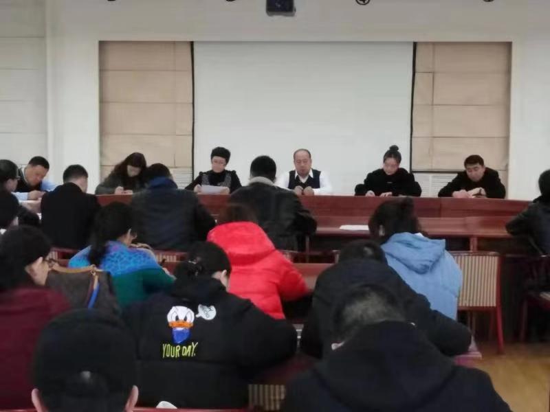德甲召开新学期学生工作会议 德甲召开新学期学生工作会议