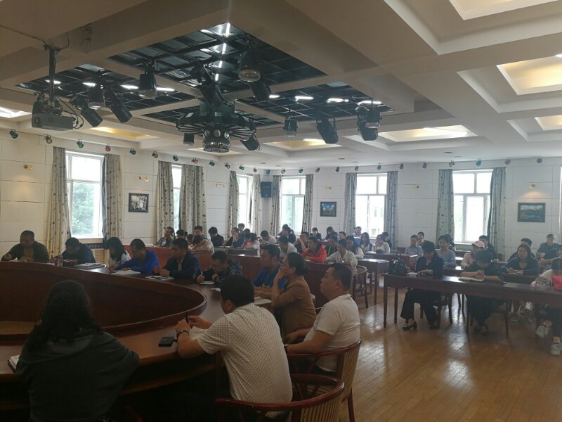 德甲学生处召开本学期学生工作总结会议 德甲学生处召开本学期学生工作总结会议