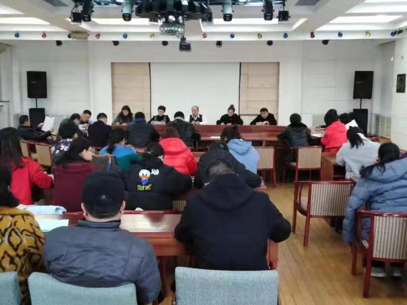 德甲召开新学期学生工作会议 德甲召开新学期学生工作会议