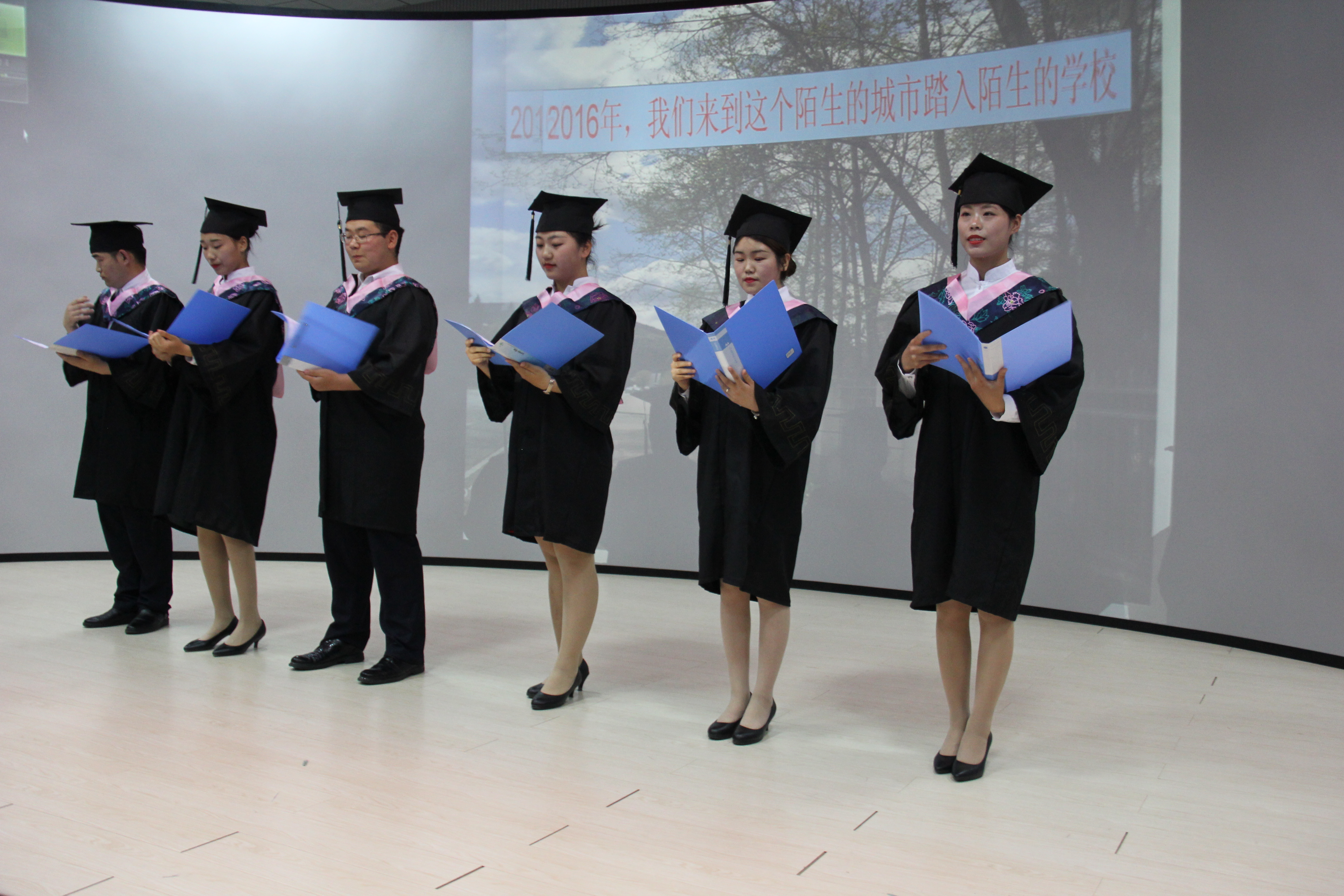 旅游商务学院成功举办第三届高铁服务技能大赛 旅游商务学院成功举办第三届高铁服务技能大赛