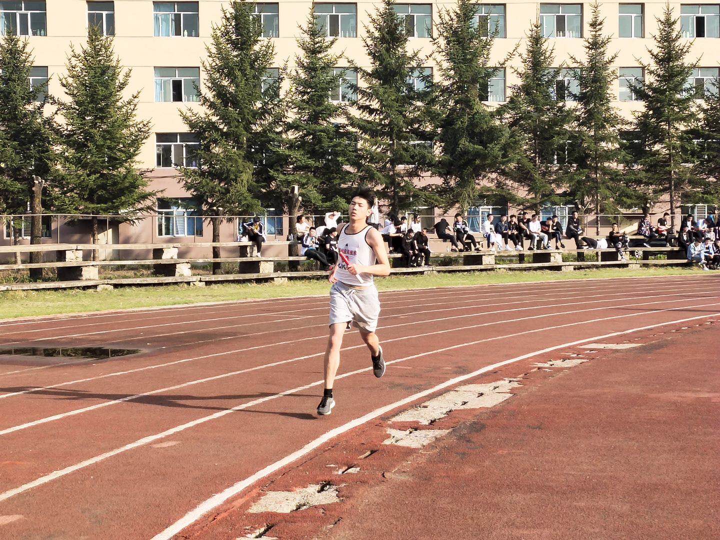 德甲官方中文网站举办2019年学生迎春场地接力比赛